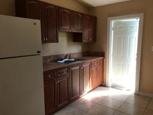 ROOSEVELT GARDENS - Residential Lease