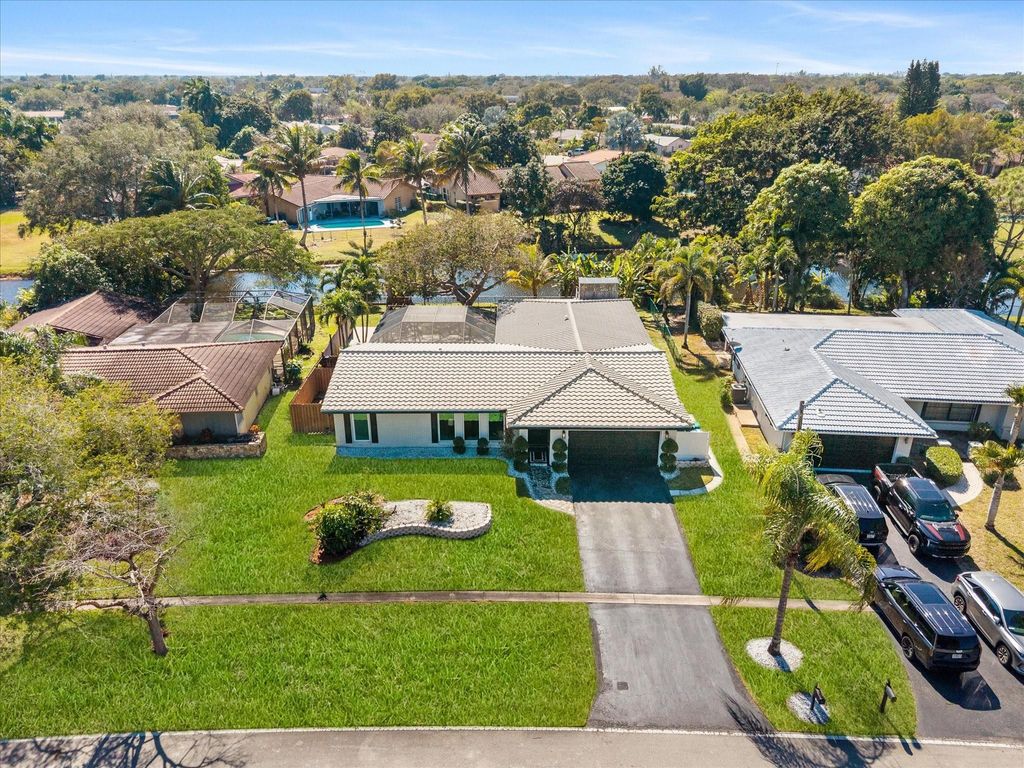 Photo of 8264 Shadow Wood Boulevard, Coral Springs, FL 33071 (MLS # F10550955)