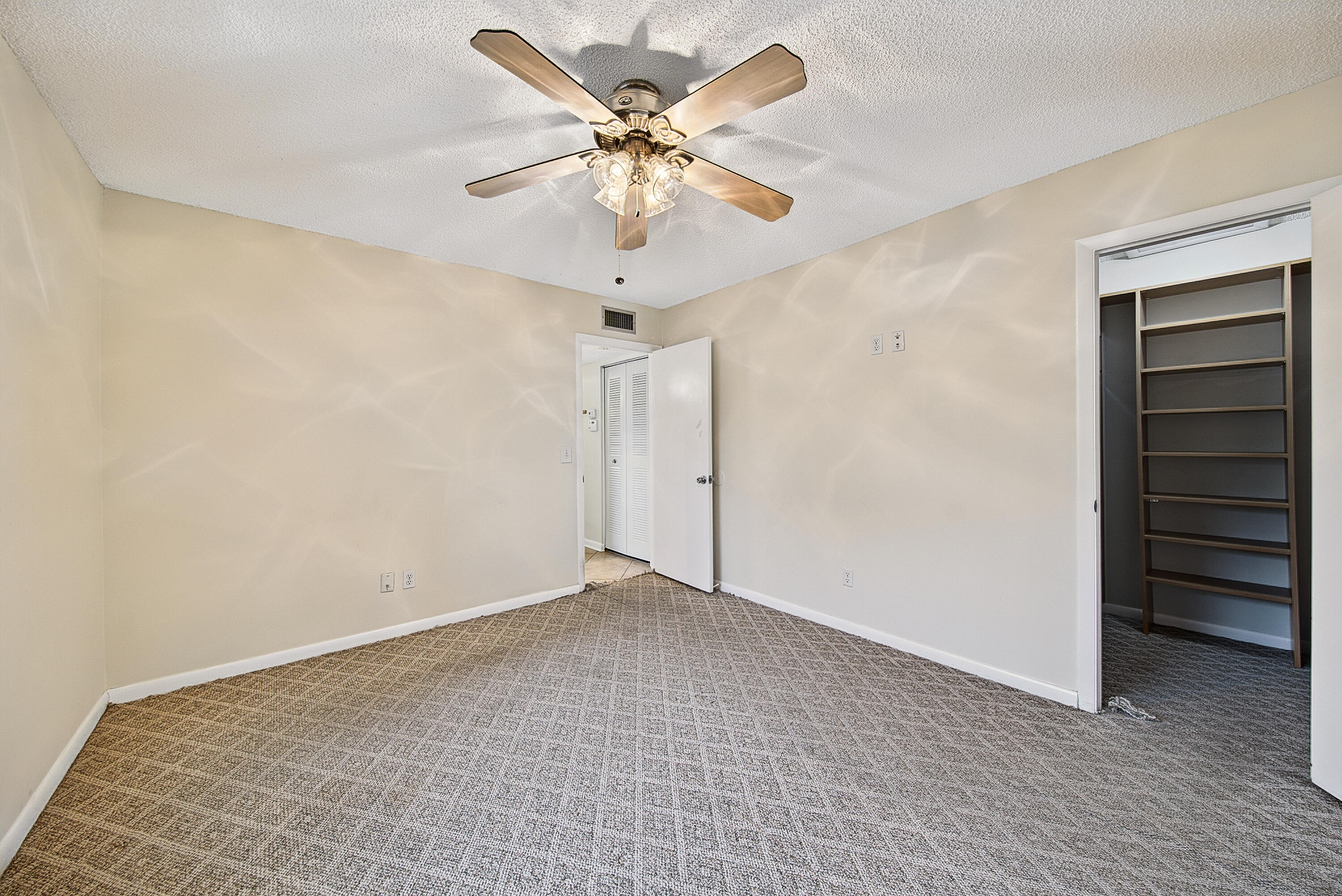 NO 1 PALM-AIRE VILLAGE CONDO - Residential