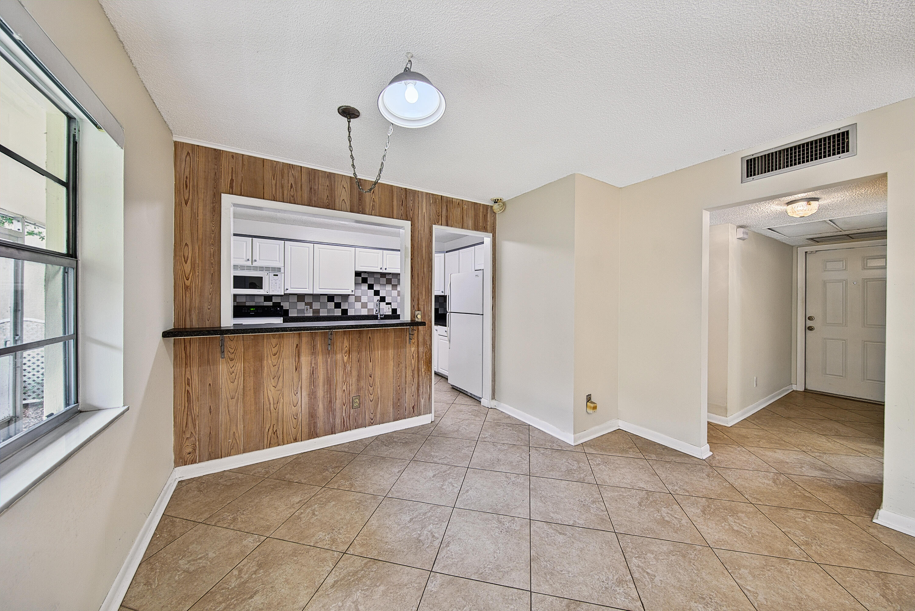 NO 1 PALM-AIRE VILLAGE CONDO - Residential