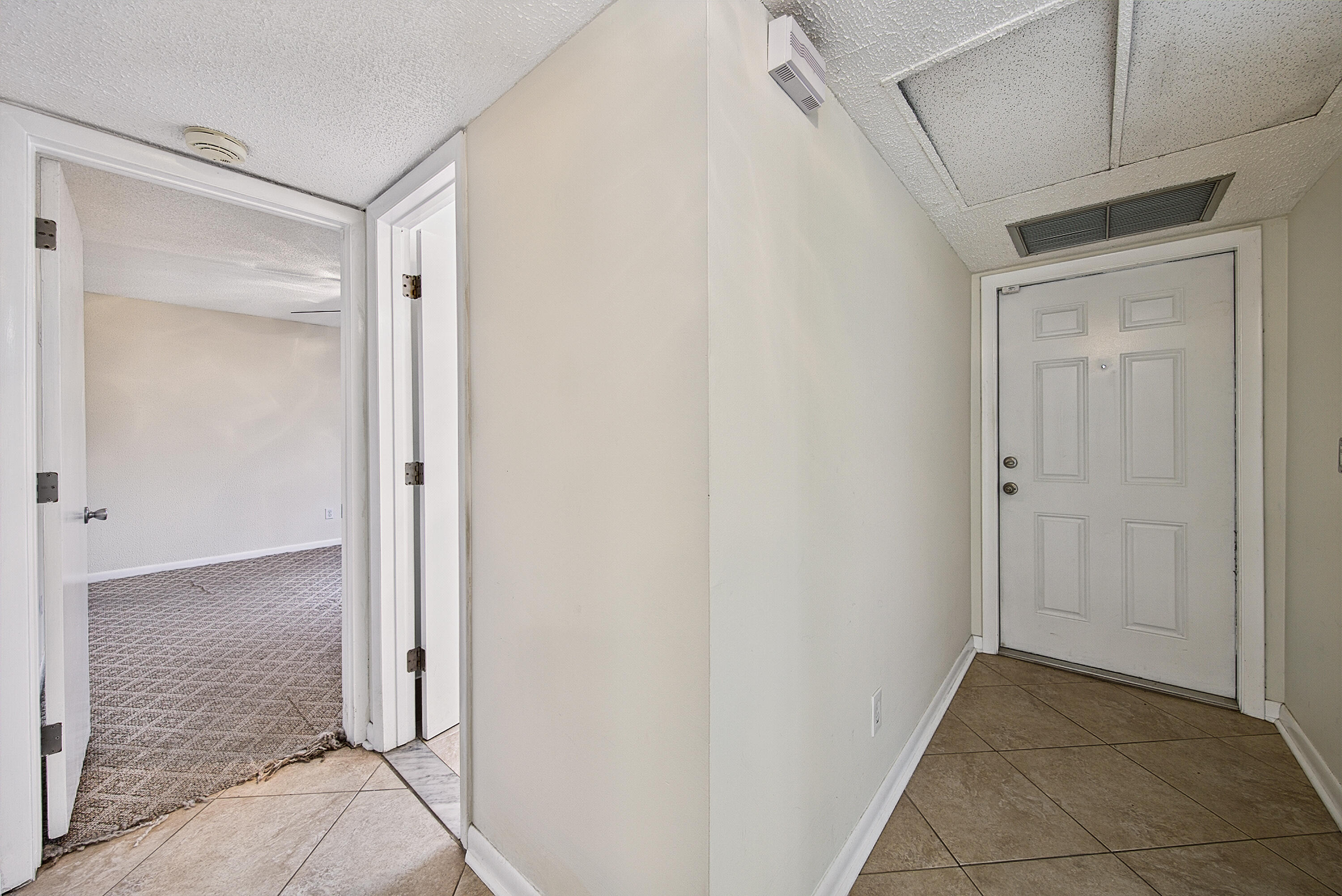 NO 1 PALM-AIRE VILLAGE CONDO - Residential