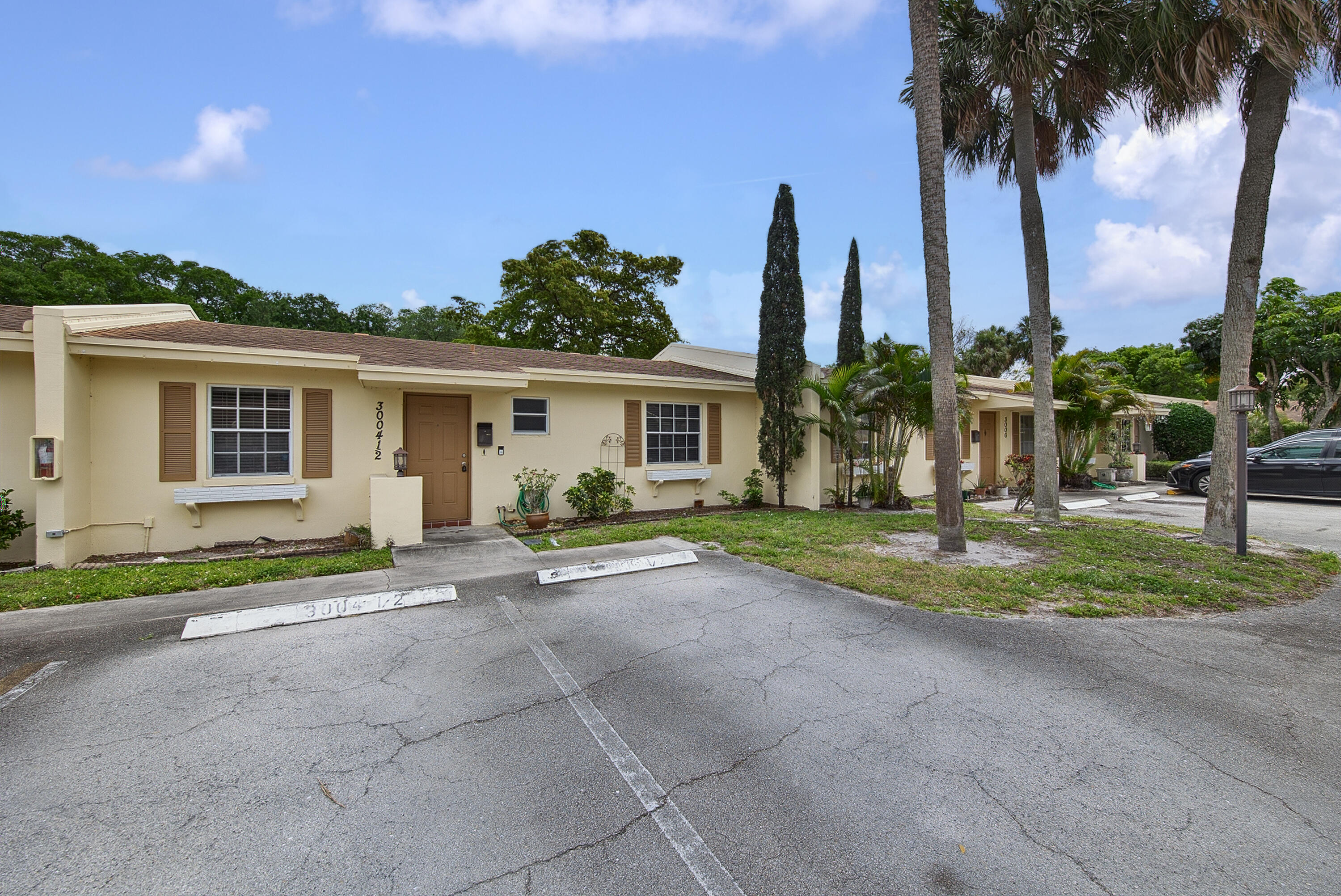 3004 NW 69th Court 1d