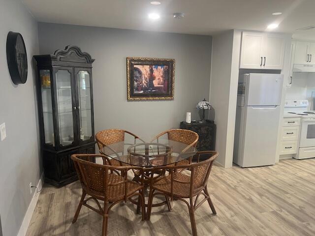 PINE POINT VILLAS - Residential Lease