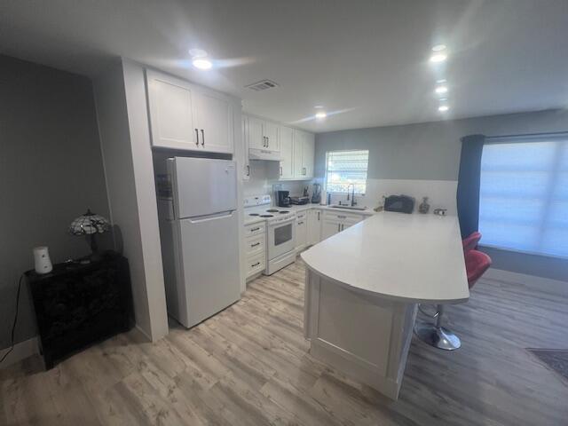 PINE POINT VILLAS - Residential Lease