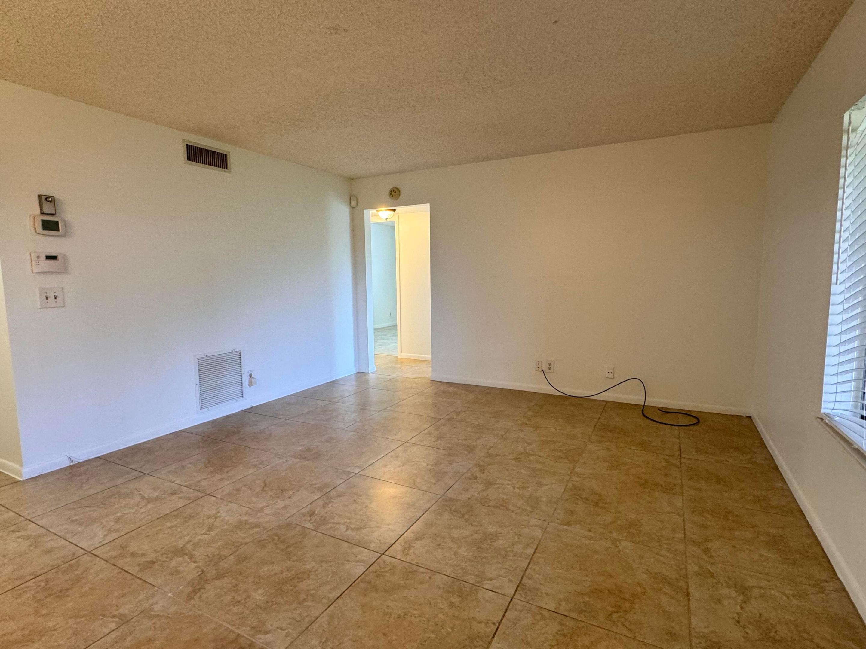 PINE RIDGE NORTH I CONDO - Residential Lease