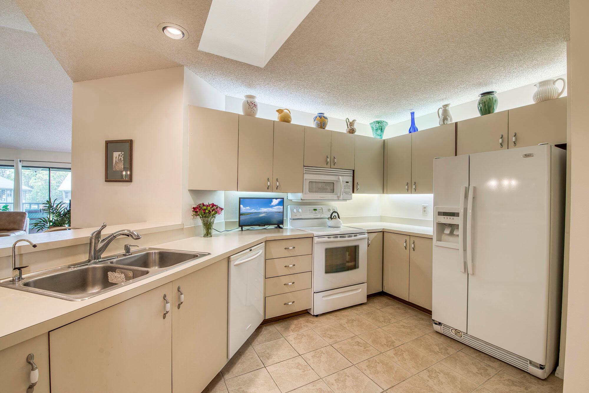 Charleston on the Green - Residential