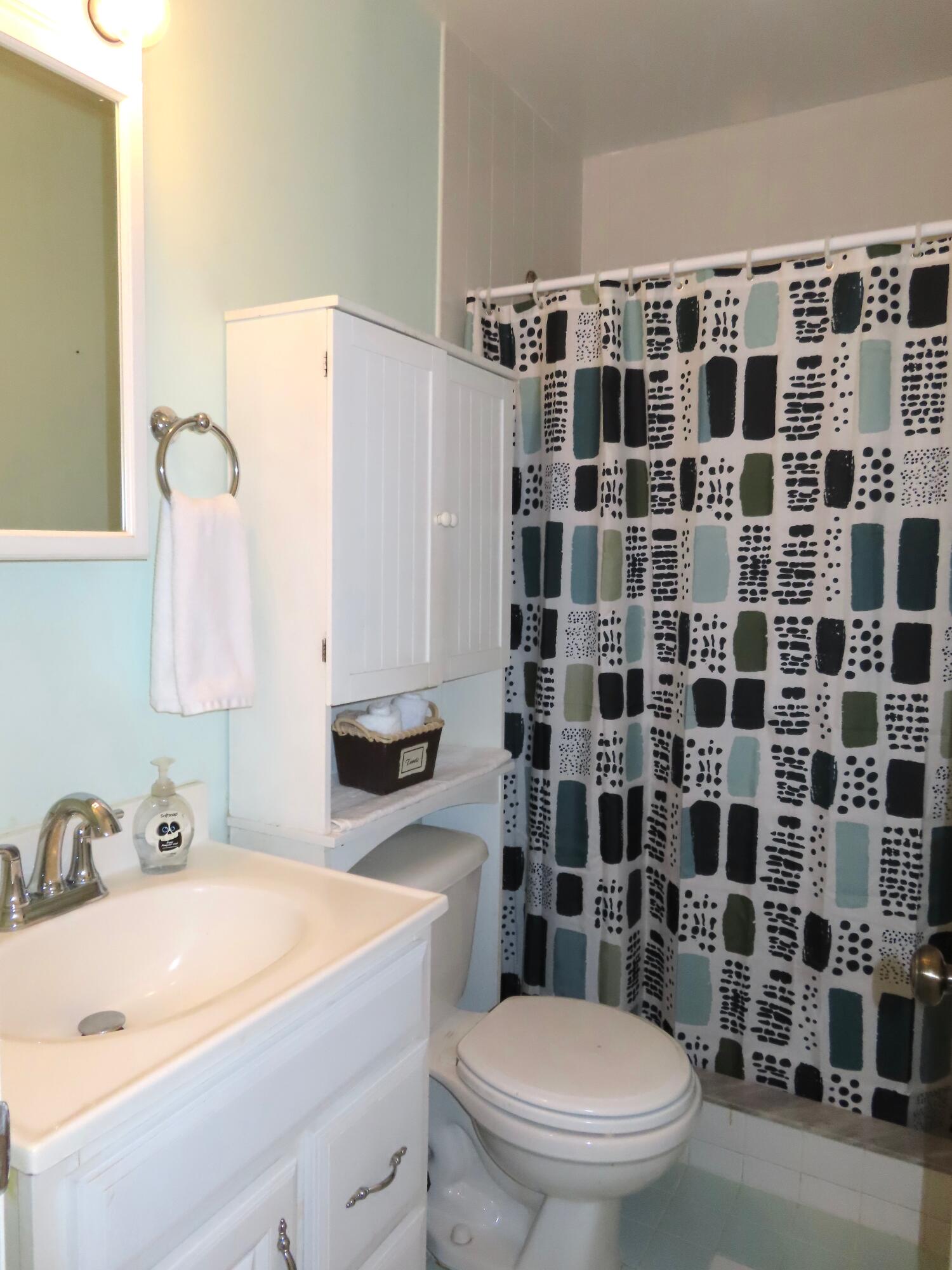 COUNTERPOINT ESTATES 6 - Residential