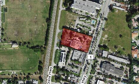 DELRAY BEACH ESTATES - Residential