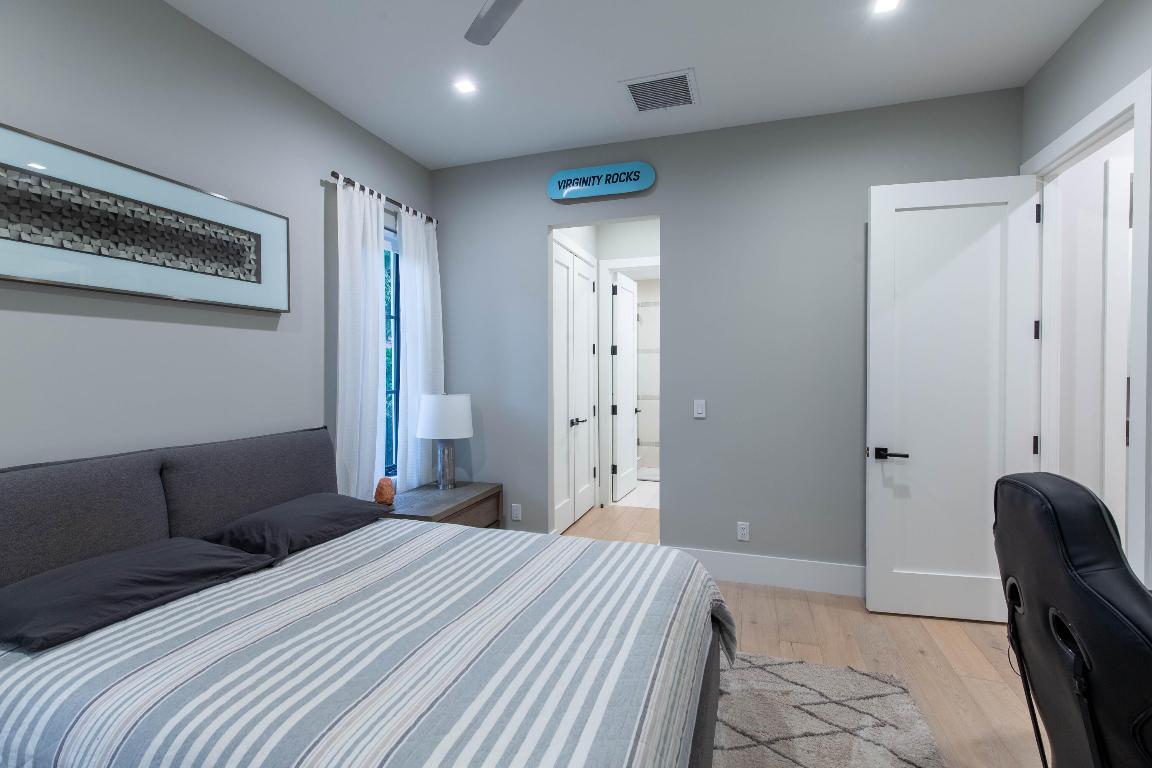 BREAKERS WEST 8 - Residential