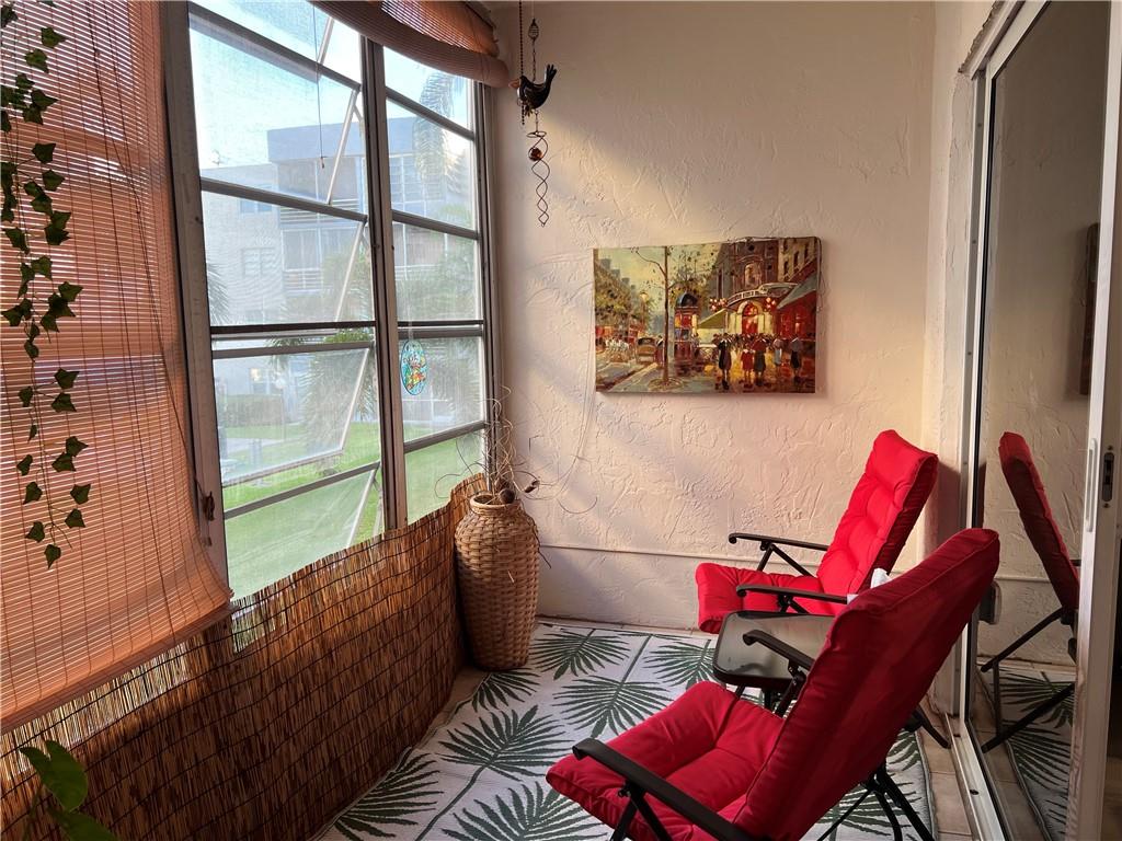 QUAIL RUN OF SUNRISE - Residential