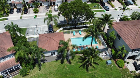 Tiny photo for 135 RIVERWALK Circle, Sunrise, FL 33326 (MLS # B26074985)