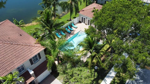 Tiny photo for 135 RIVERWALK Circle, Sunrise, FL 33326 (MLS # B26074985)