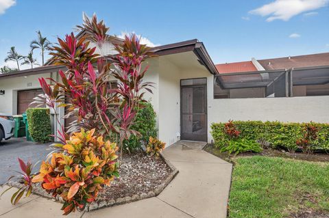 Photo of 6149 NW 91st Ave #6149, Tamarac, FL 33321 (MLS # F10533574) Photo of 6149 NW 91st Ave #6149, Tamarac, FL 33321 (MLS # F10533574)