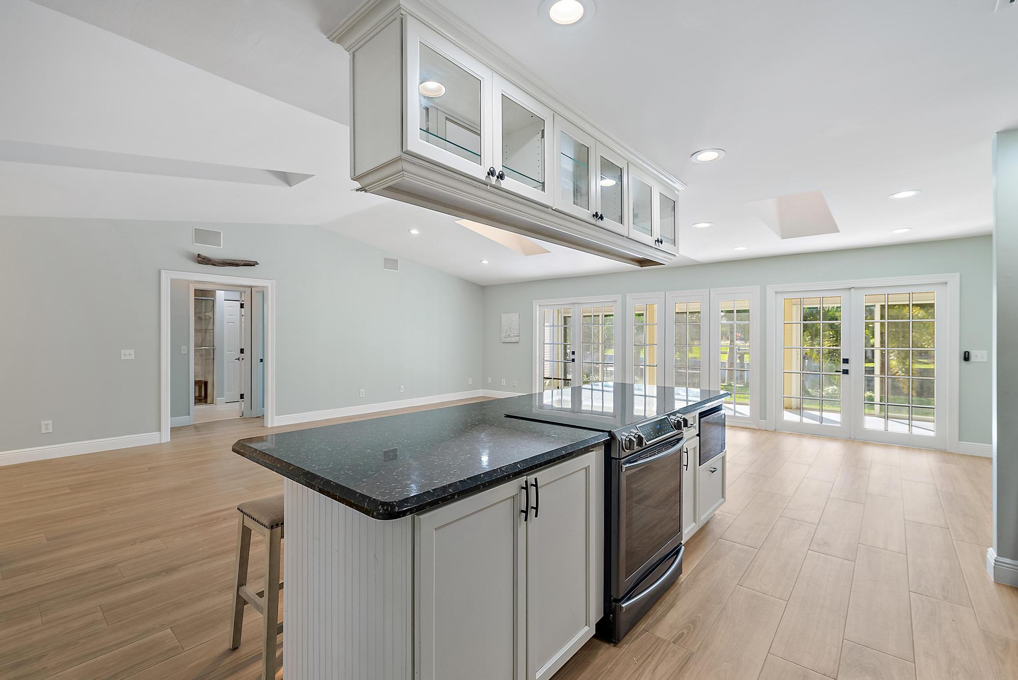 FOX RUN - Residential Lease