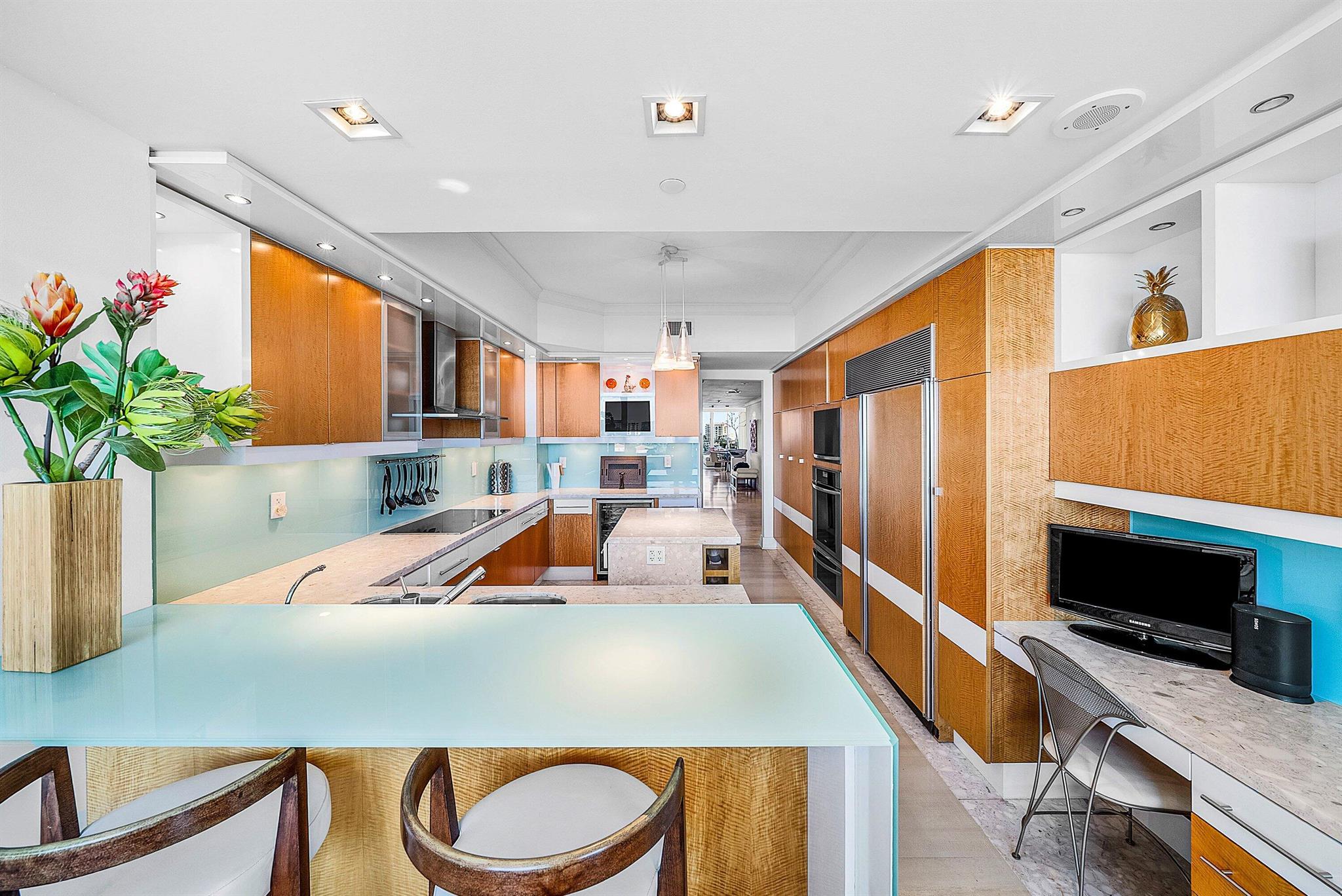 MIZNER GRAND CONDO - Residential