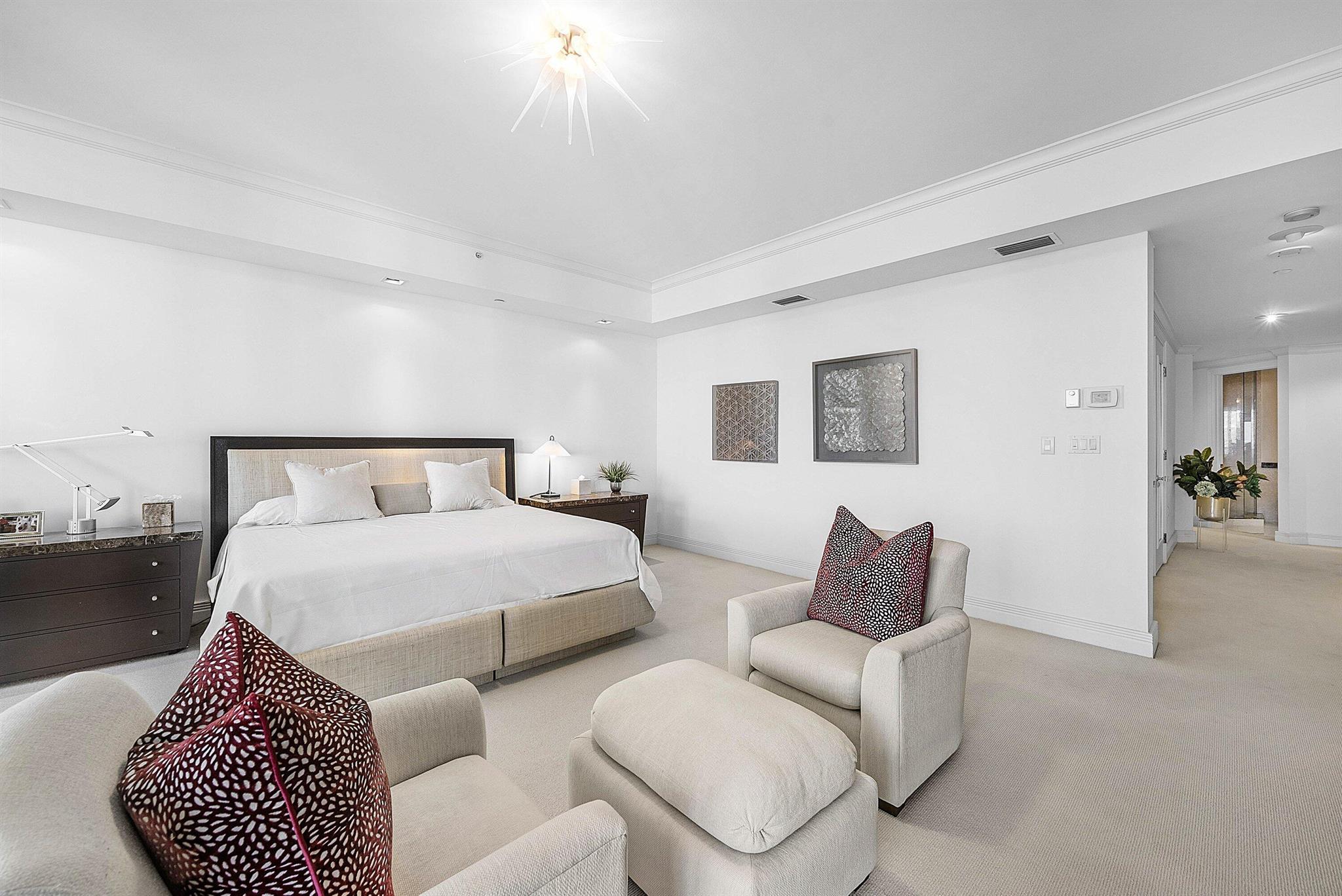 MIZNER GRAND CONDO - Residential