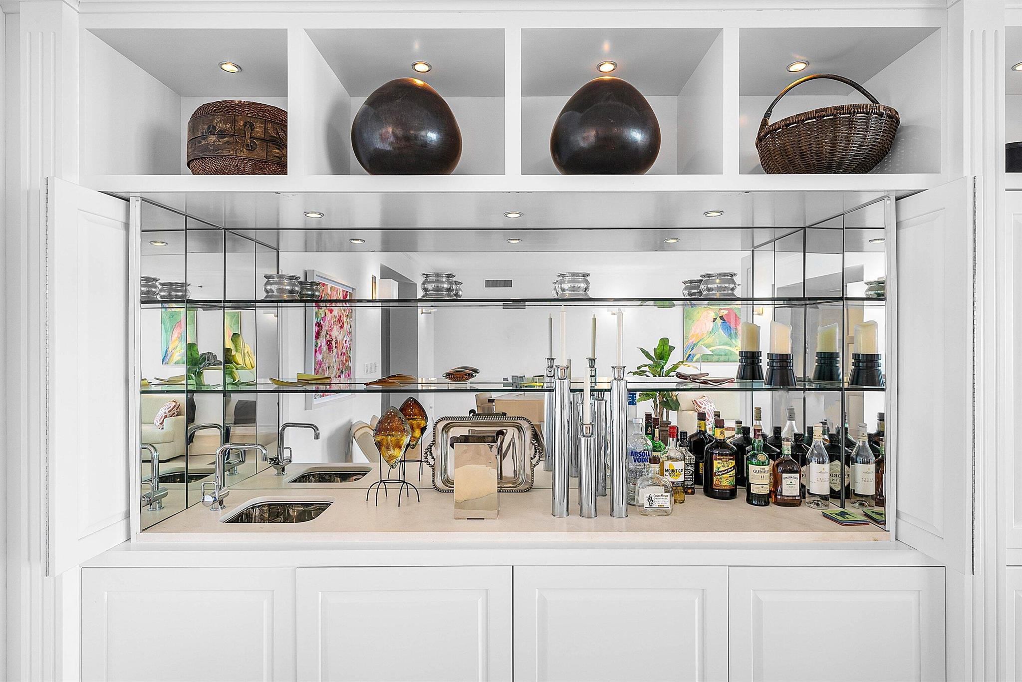 MIZNER GRAND CONDO - Residential