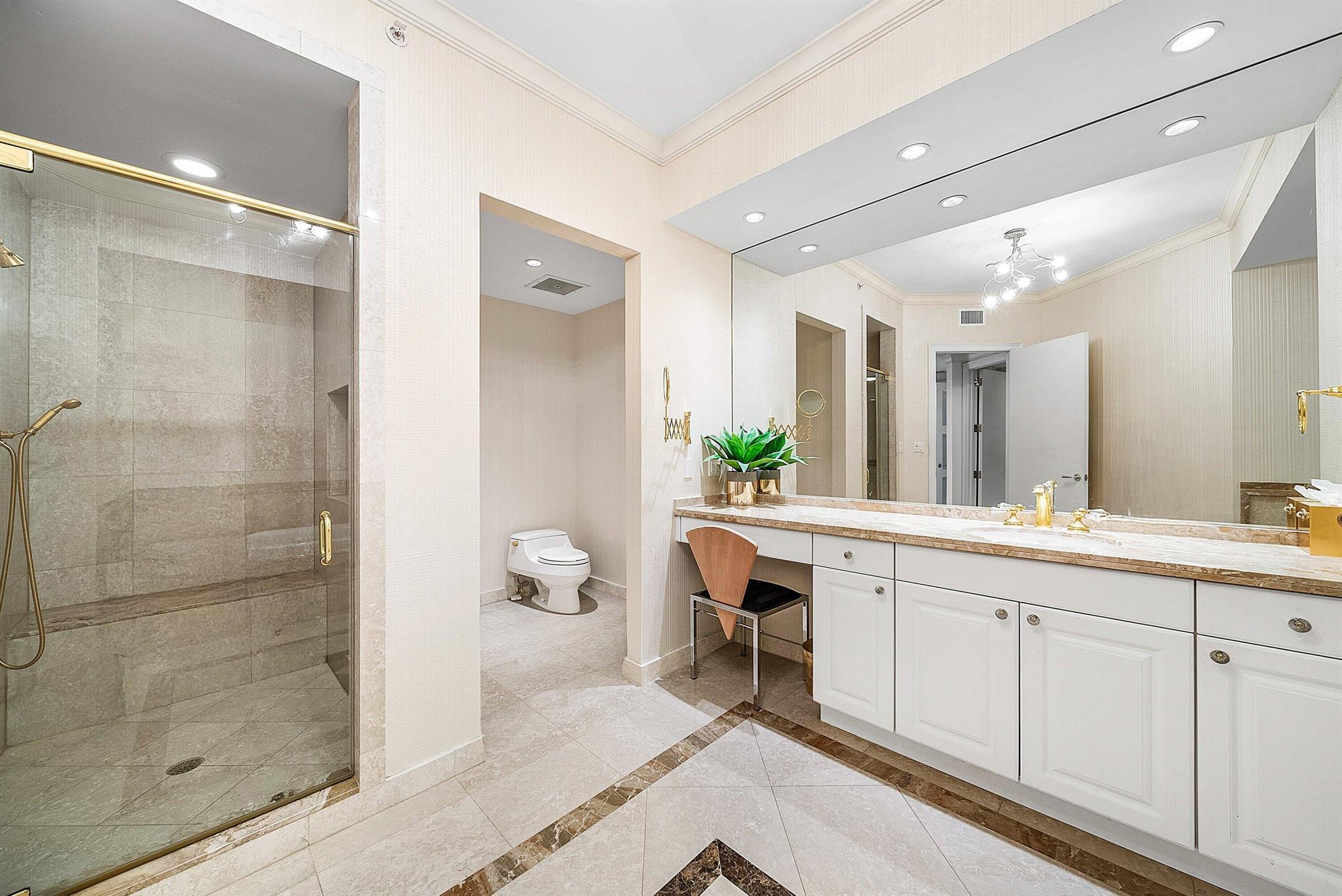 MIZNER GRAND CONDO - Residential