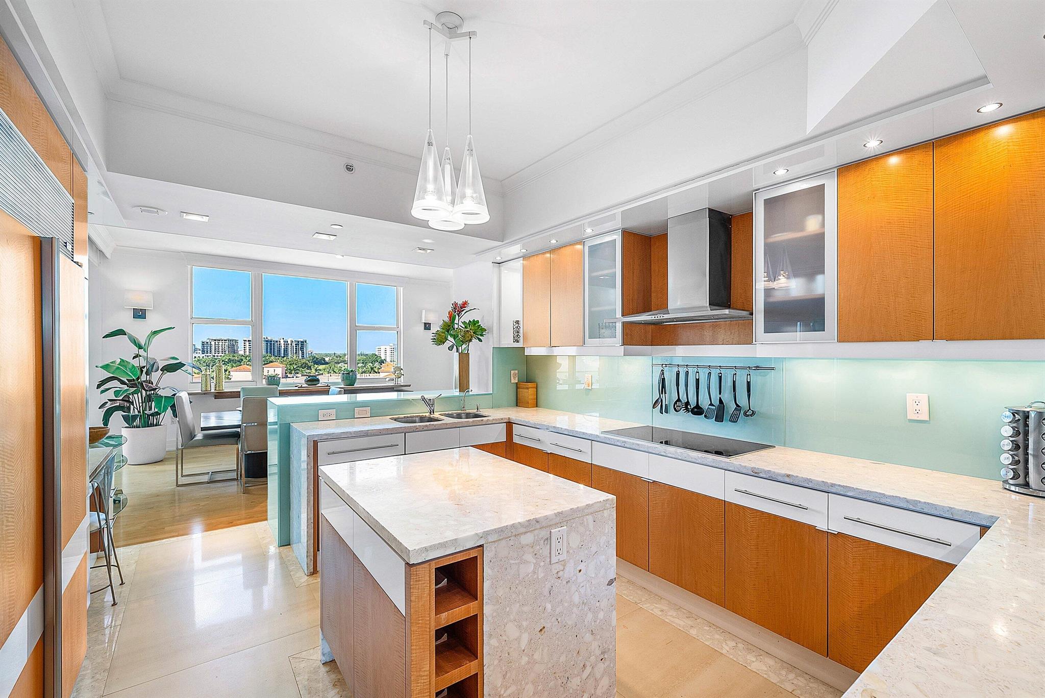 MIZNER GRAND CONDO - Residential