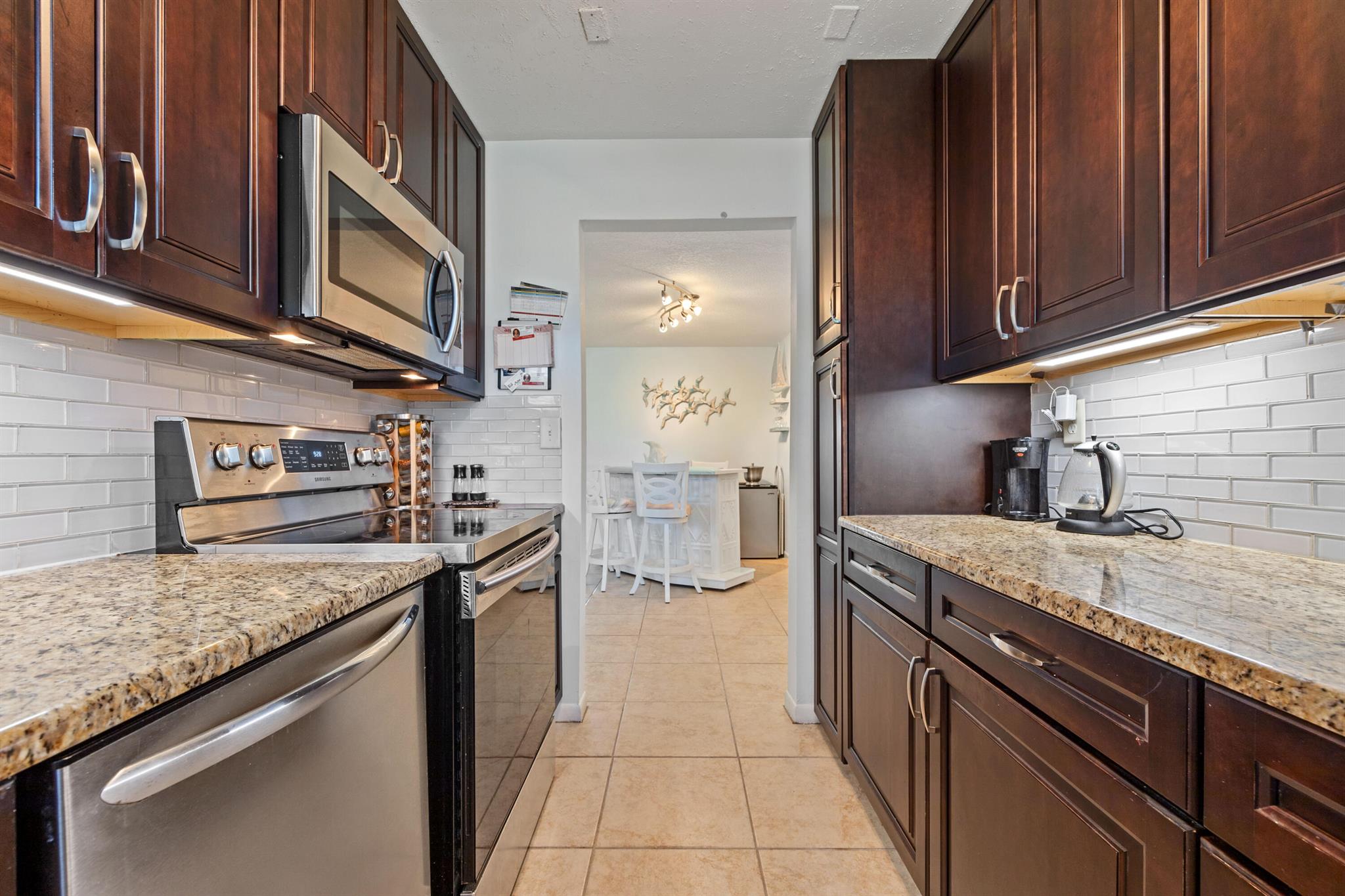 View photos, virtual tours, details... 280 High Point Boulevard B