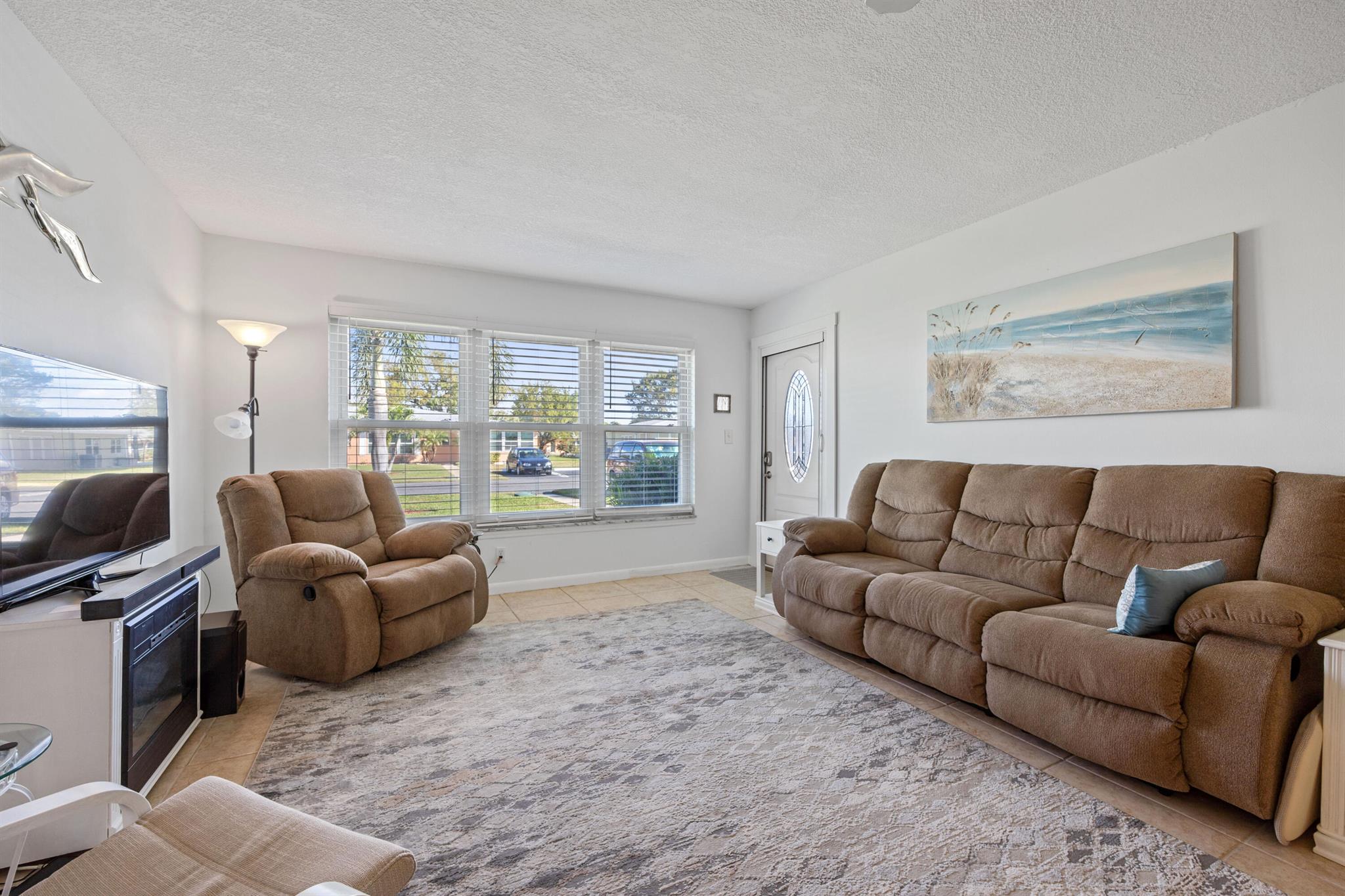 View photos, virtual tours, details... 280 High Point Boulevard B