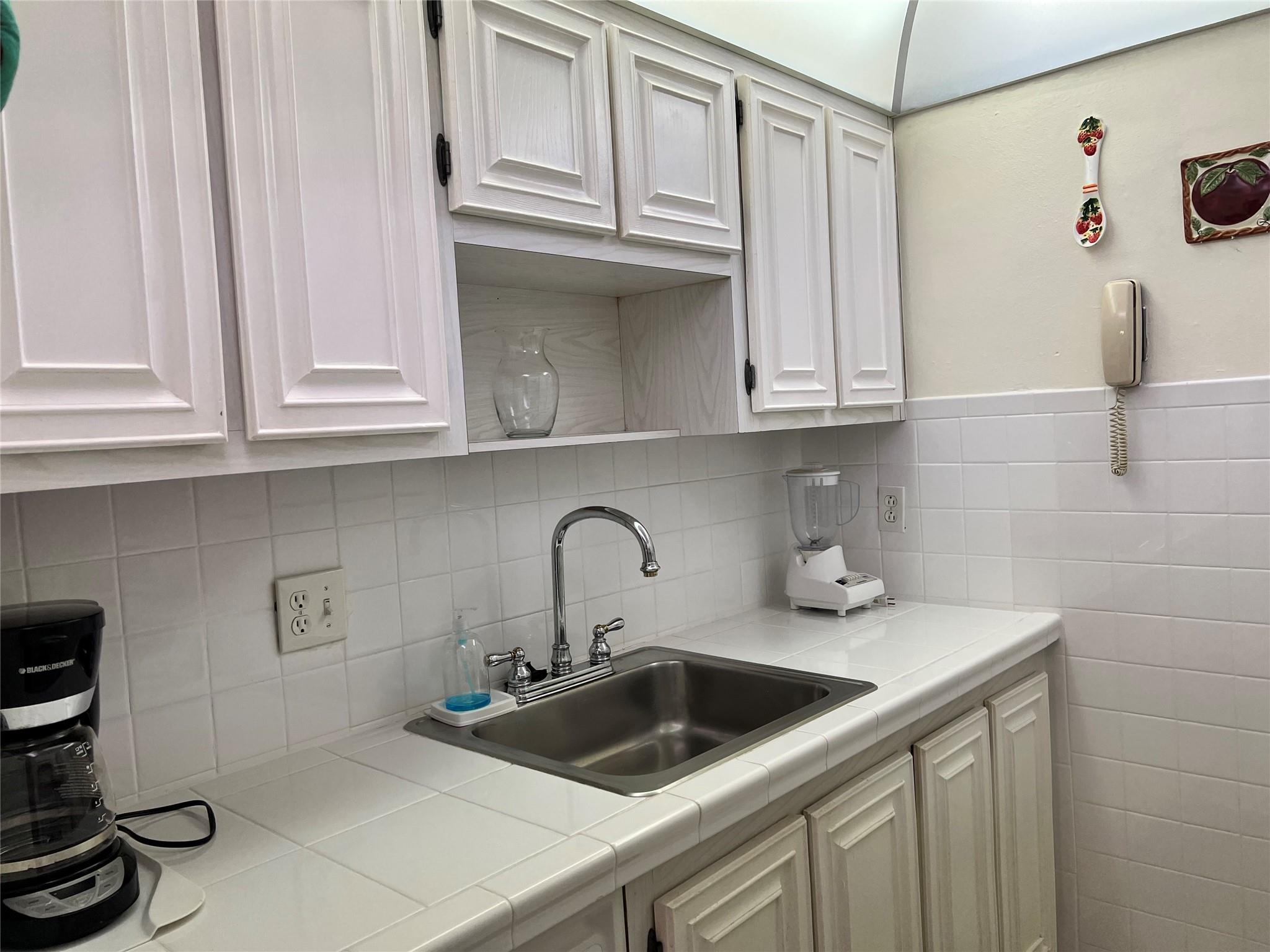 Pompano Beach Club Condo - Residential Lease