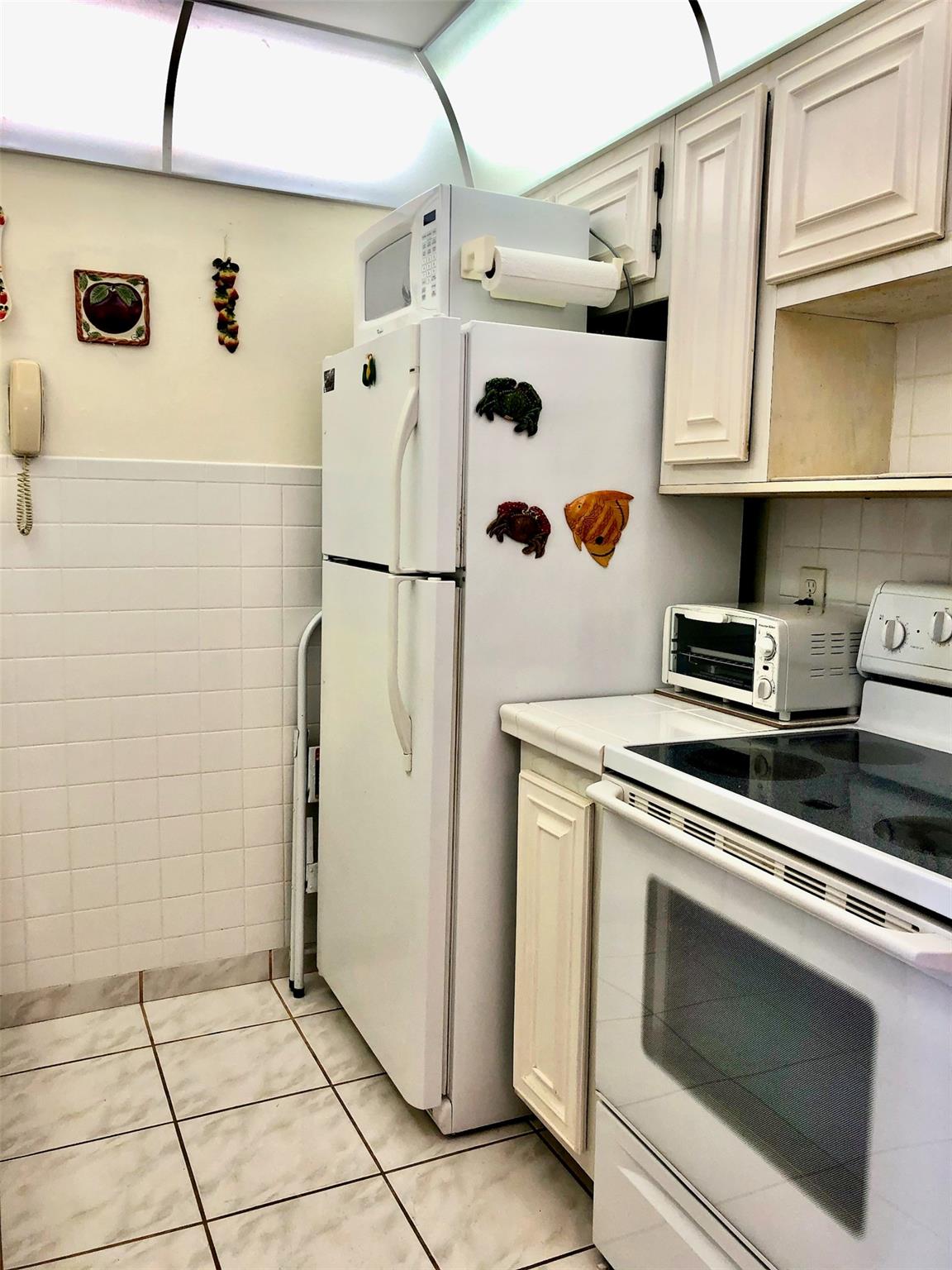 Pompano Beach Club Condo - Residential Lease