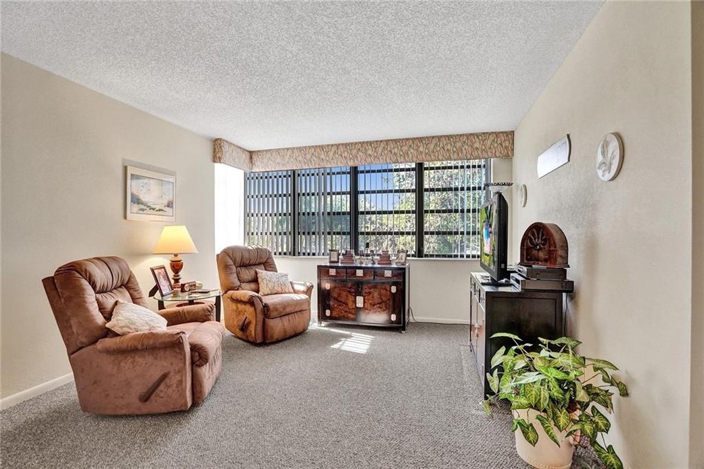 TRADEWINDS @ TOWNSHIP - Residential