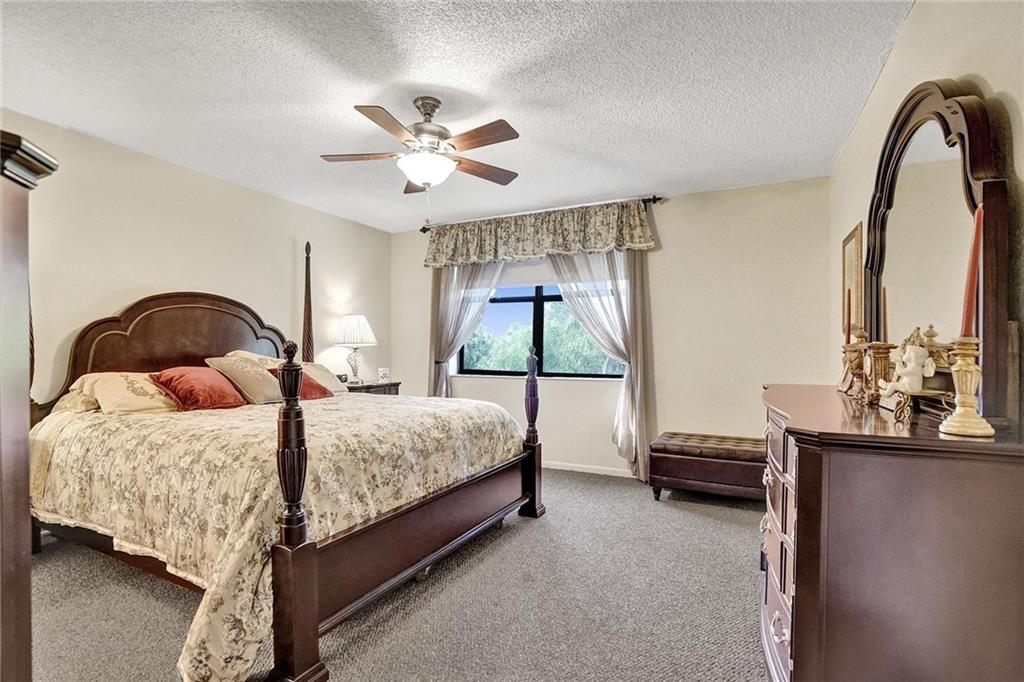 TRADEWINDS @ TOWNSHIP - Residential