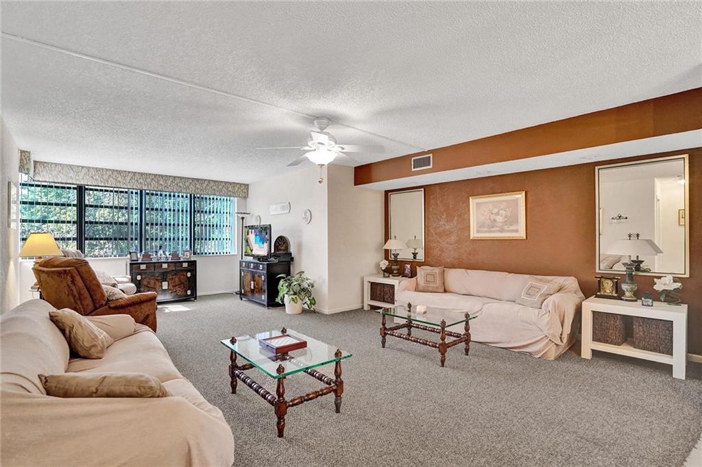 TRADEWINDS @ TOWNSHIP - Residential