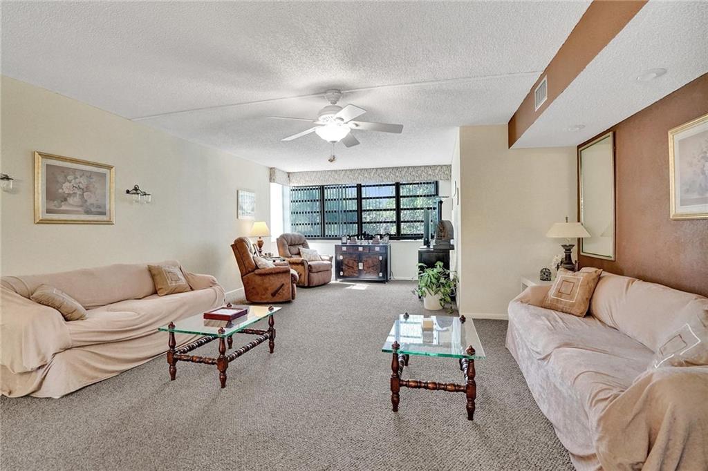 TRADEWINDS @ TOWNSHIP - Residential