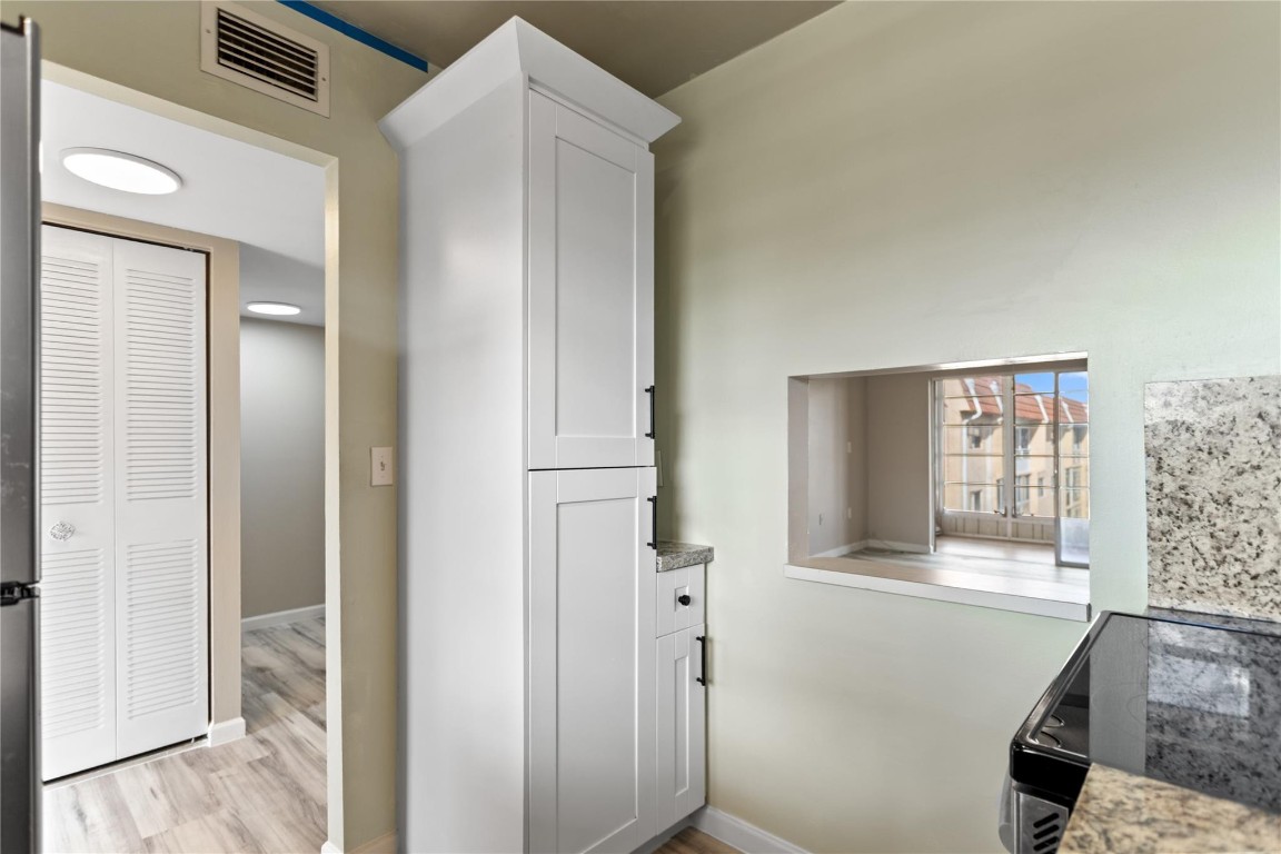 sunrise lakes phase 3 - Residential