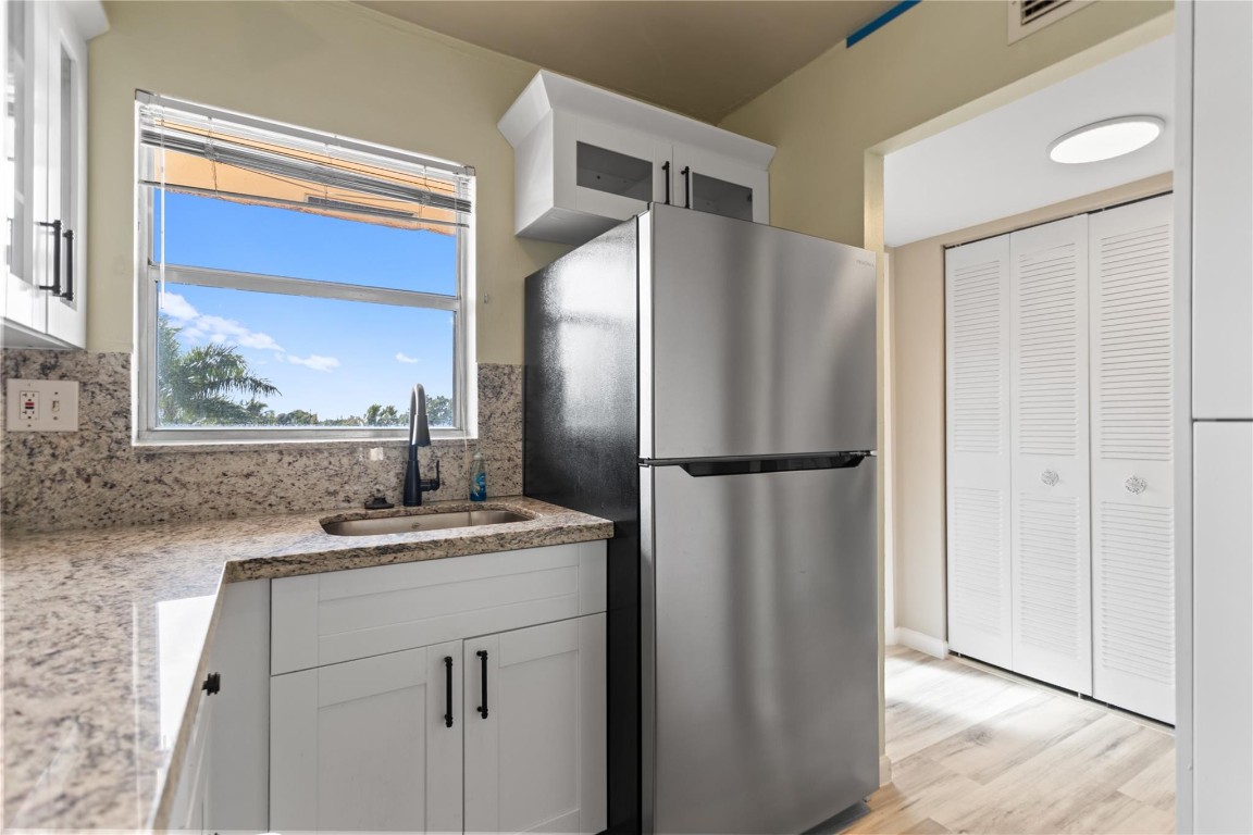 sunrise lakes phase 3 - Residential