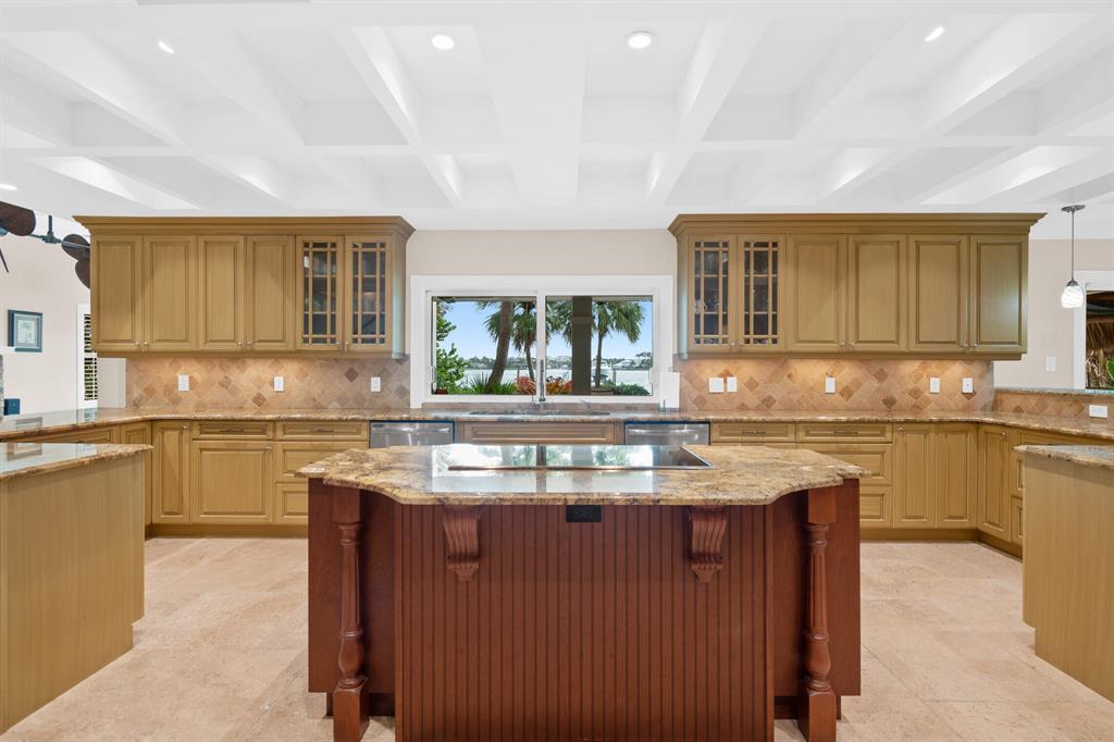 Yachtmans Cove - Residential