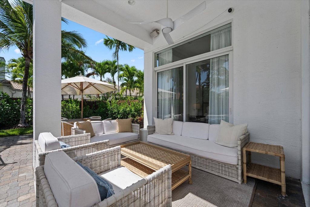 Photo of 12171 Glen Bay Drive, Wellington, FL 33414 (MLS # B26039056)
