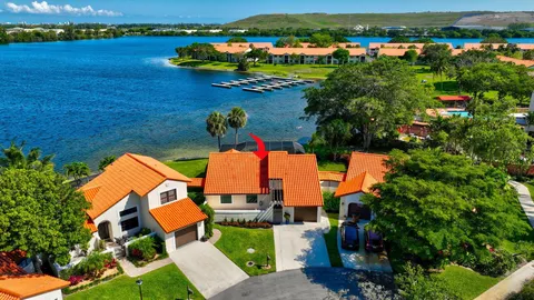 3 Independence Court, Deerfield Beach, FL MLS: R11091613