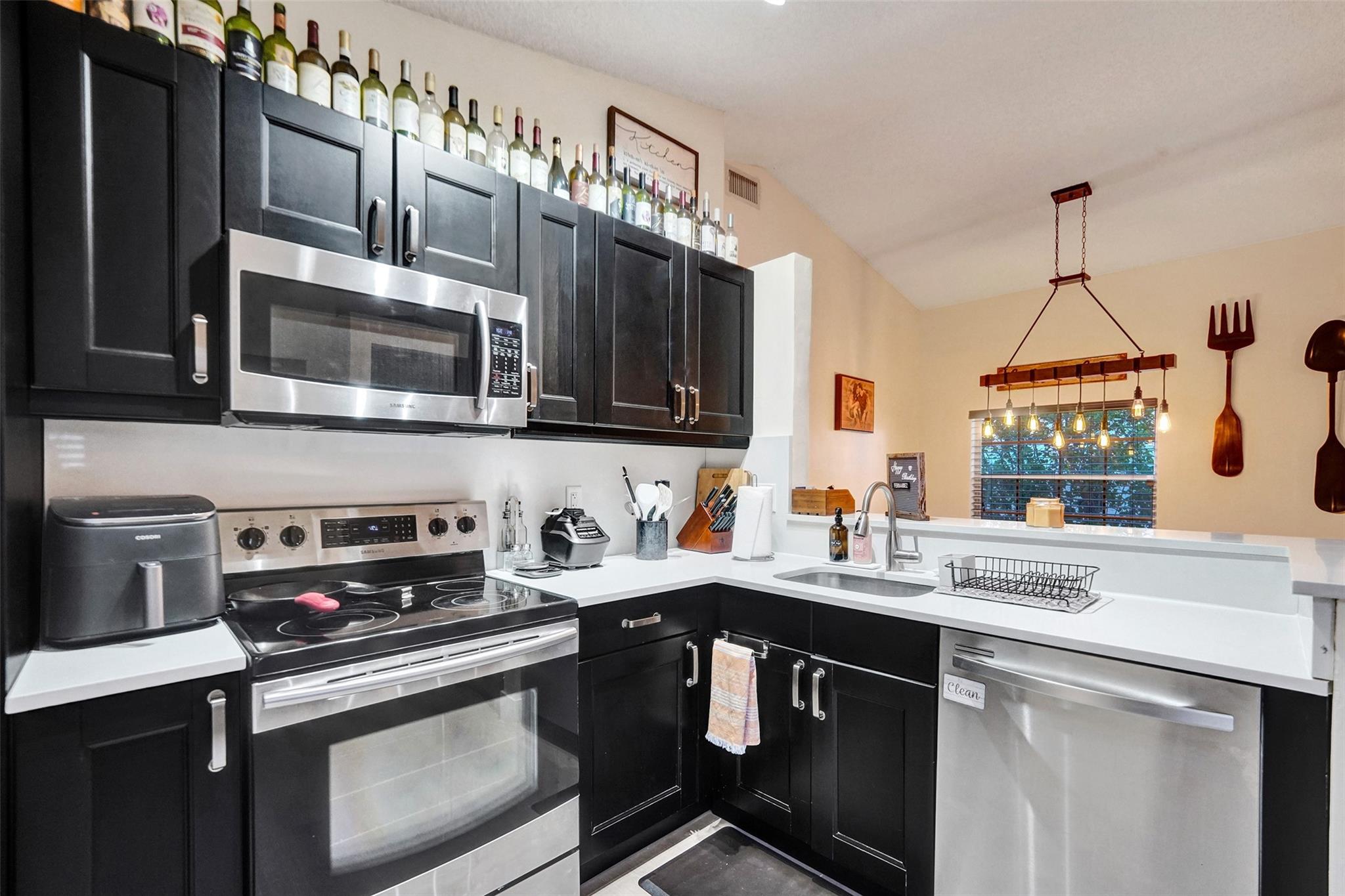 895 SW 180th Ter