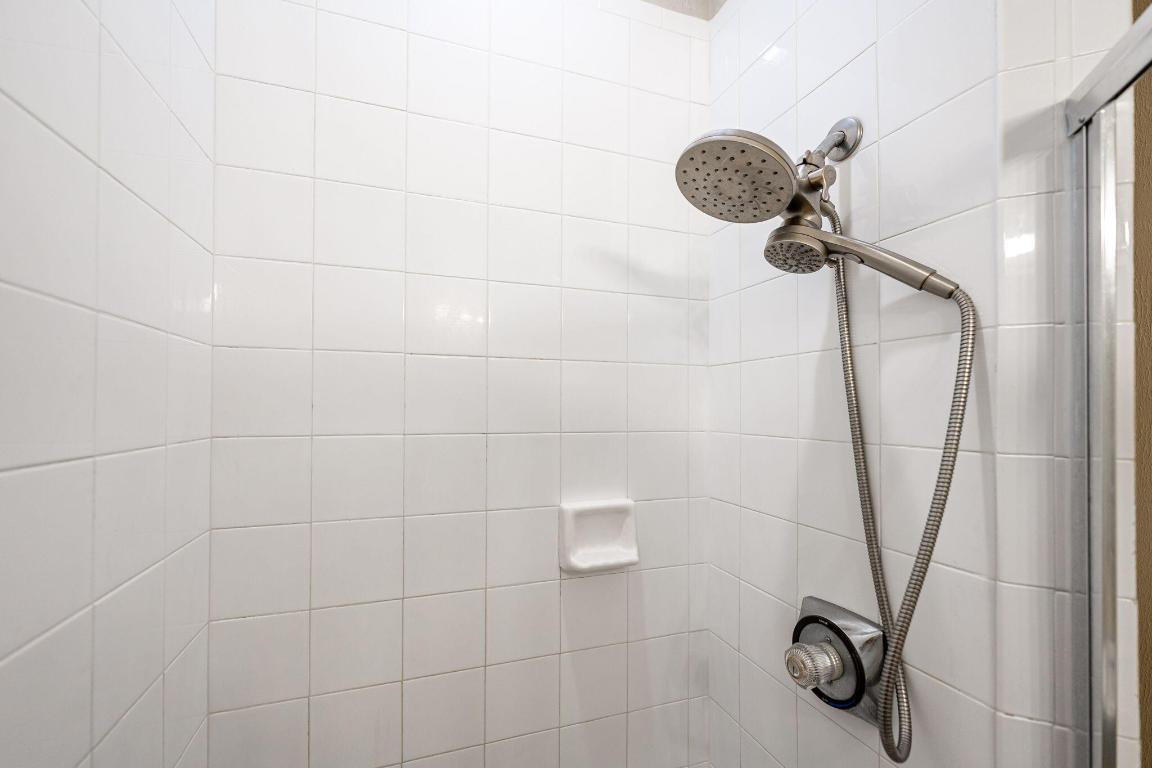 GOLF VILLAS CONDOMINIUM - Residential