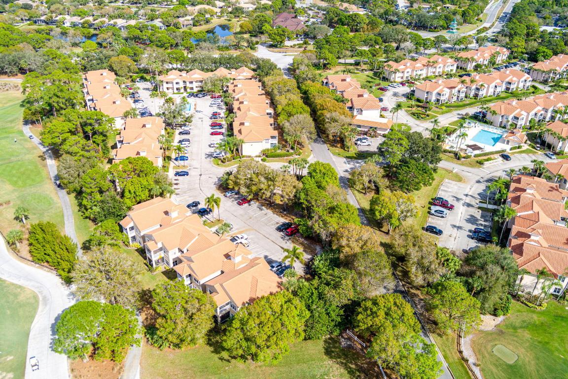 GOLF VILLAS CONDOMINIUM - Residential