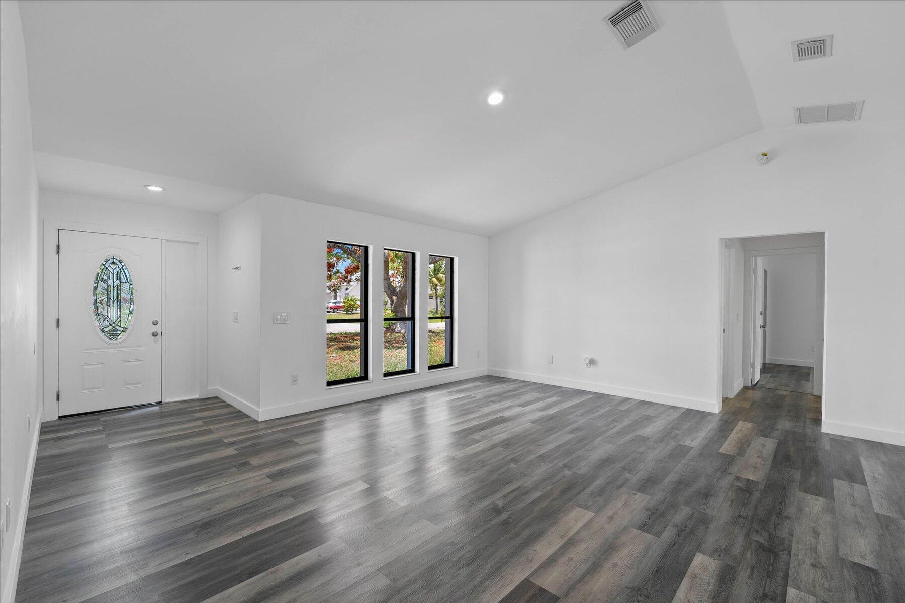 PORT ST LUCIE SECTION 13 - Residential