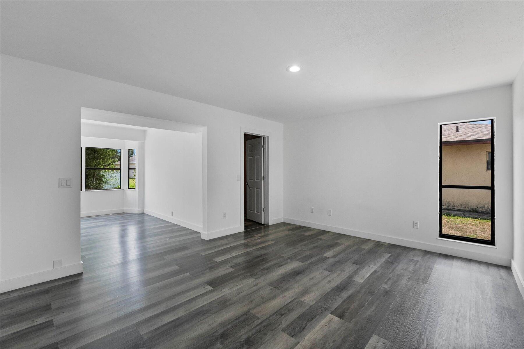 PORT ST LUCIE SECTION 13 - Residential