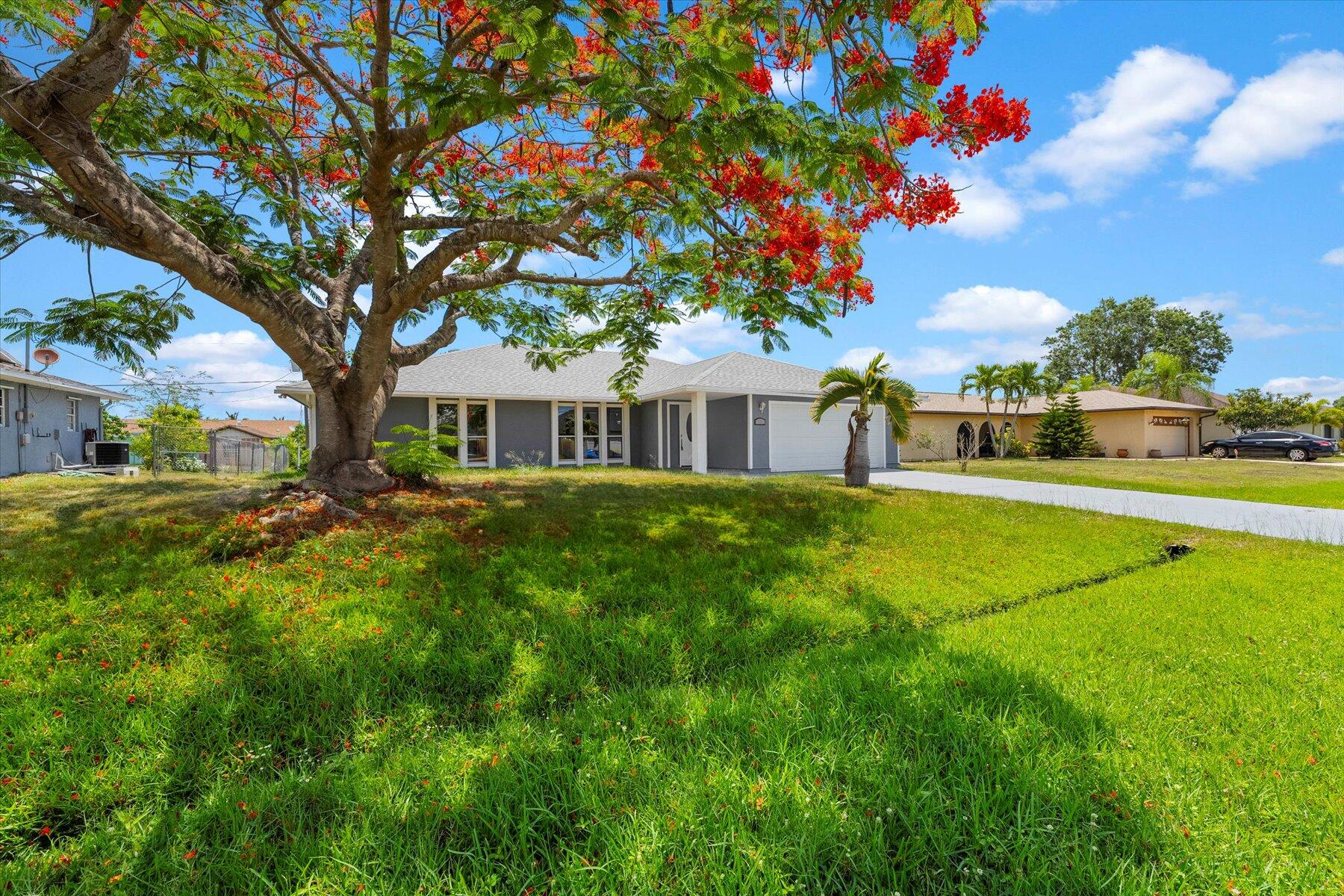 PORT ST LUCIE SECTION 13 - Residential