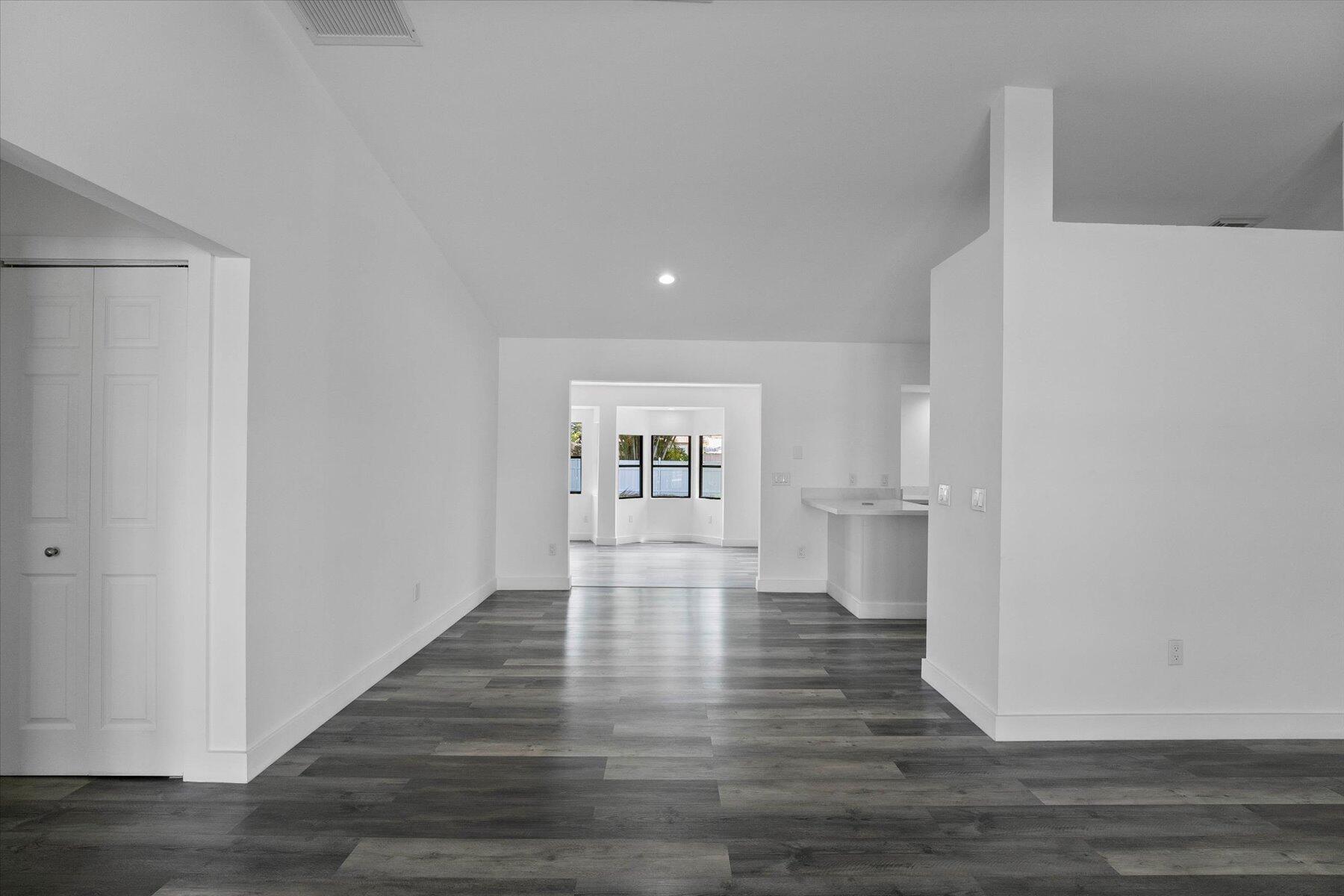 PORT ST LUCIE SECTION 13 - Residential