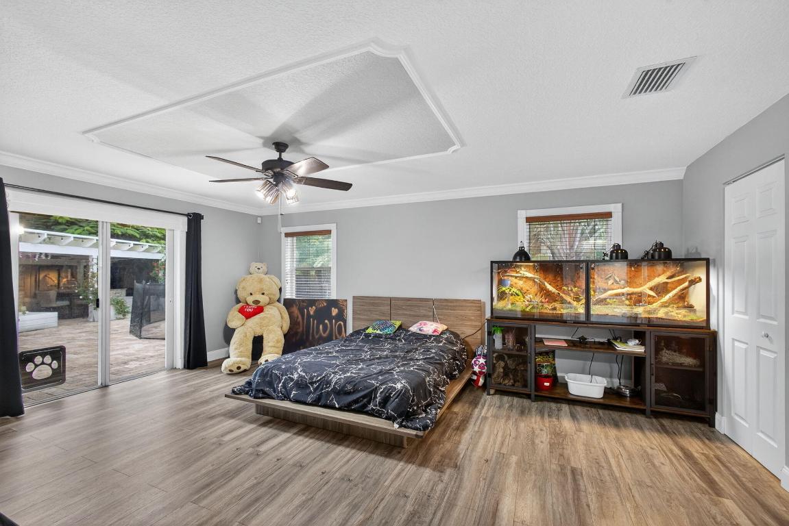 The Acreage - Residential