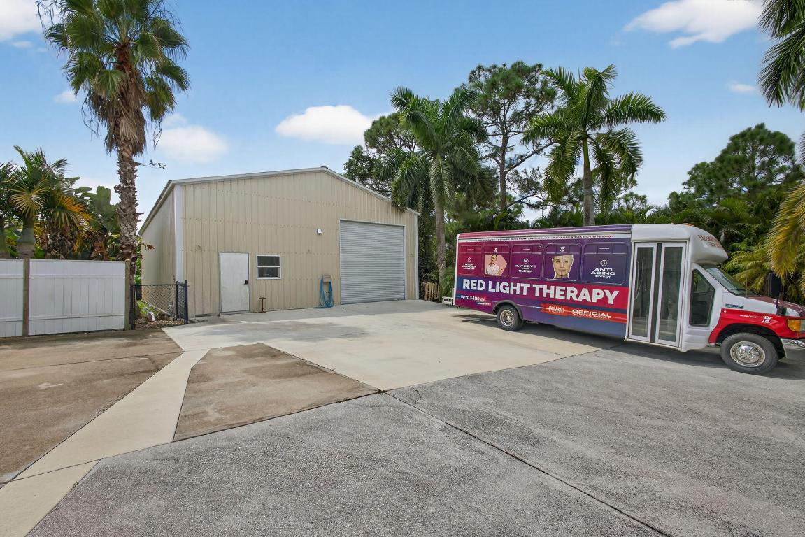 The Acreage - Residential