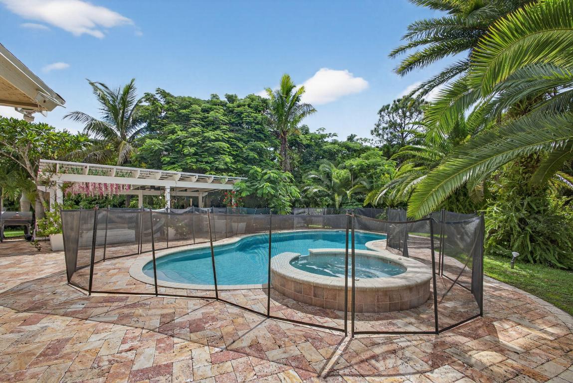 The Acreage - Residential