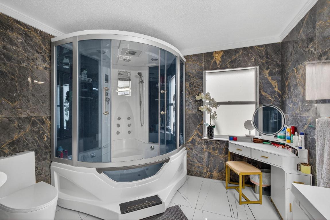 The Acreage - Residential