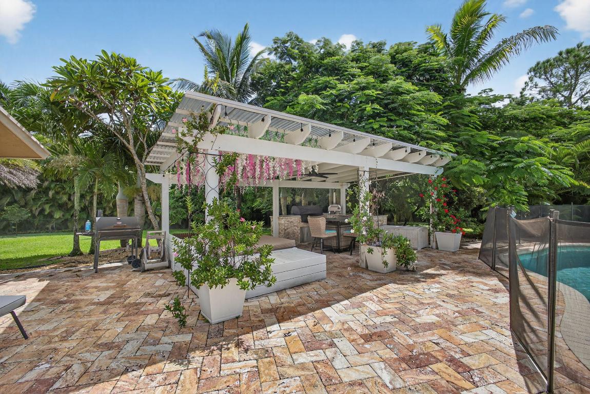 The Acreage - Residential