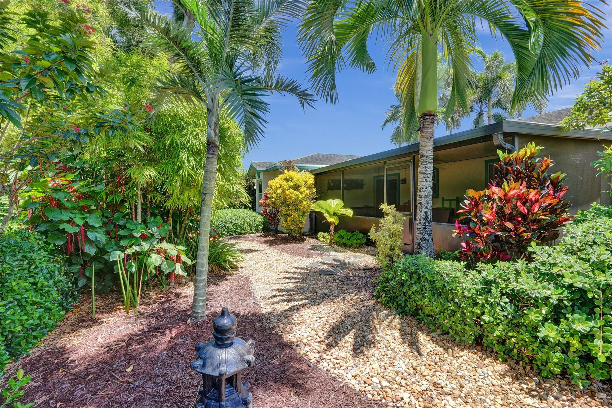 8353 Huntsman Pl, Boca Raton, FL, 33433/$550,000 4 8353 Huntsman Pl