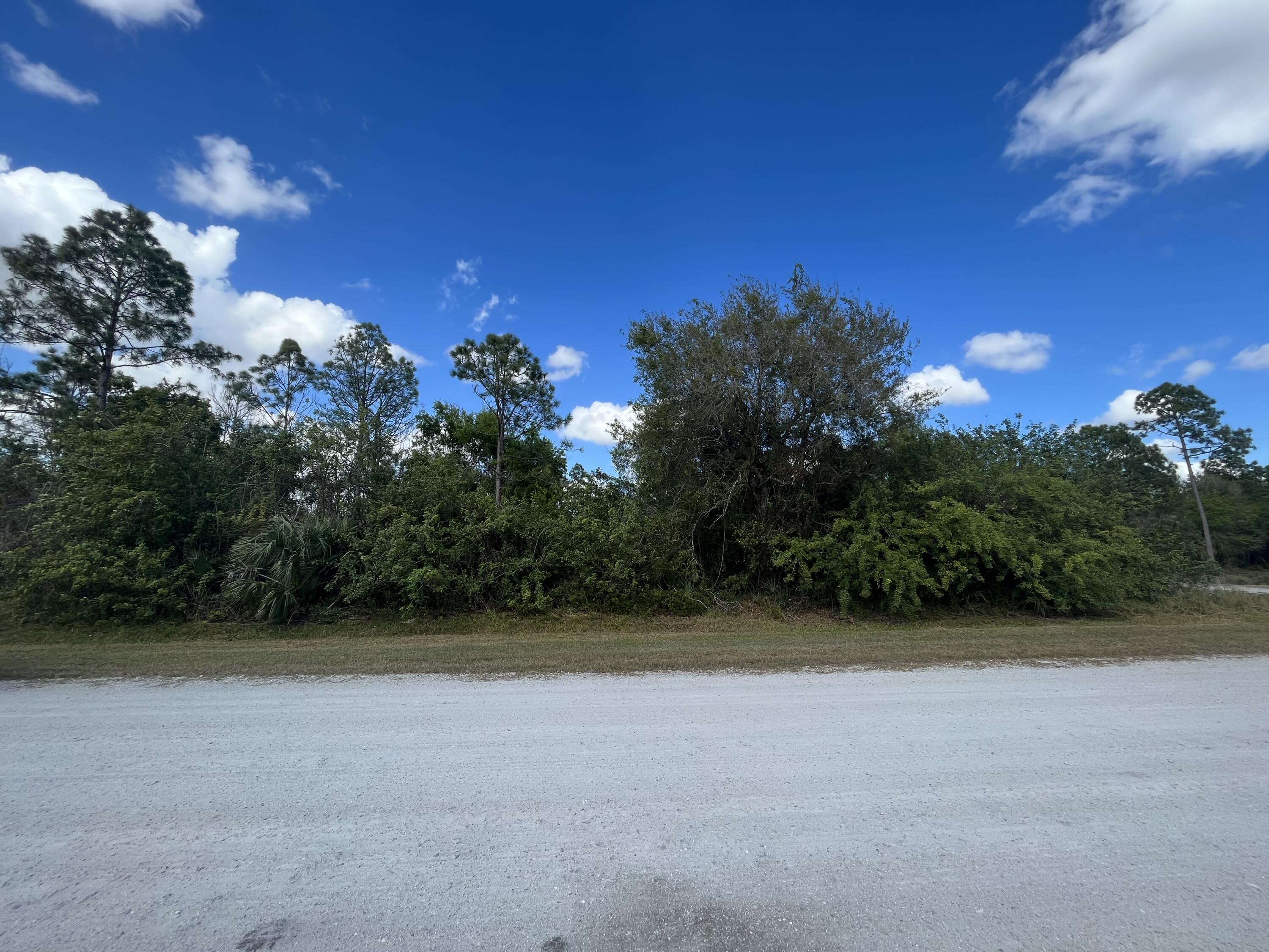 MONTURA RANCH UNREC SEC 3 - Land